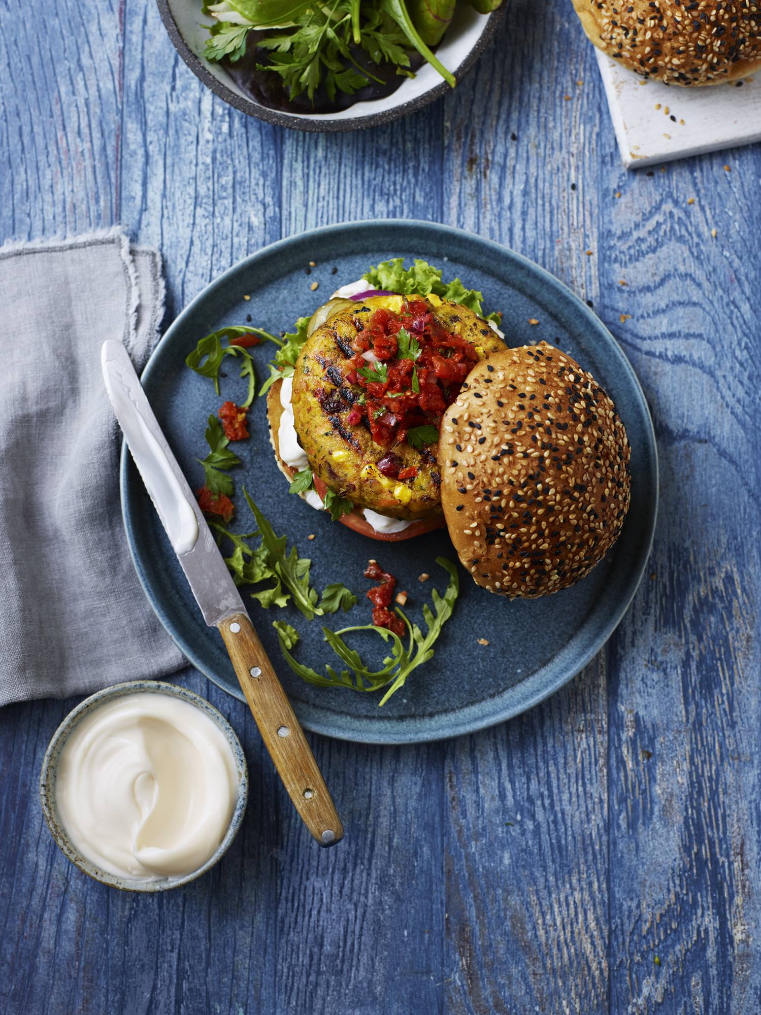 Vegansk burger med chipotlemayo
