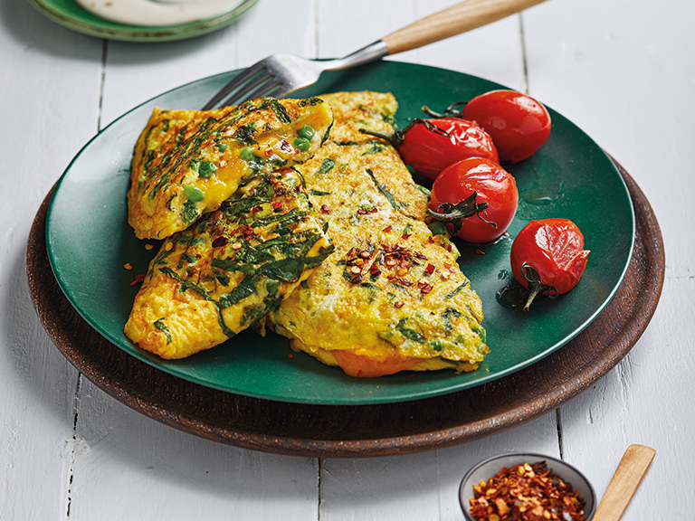 Broccoli, Spinach and Pea Omlette with Blue Cheese Dressing