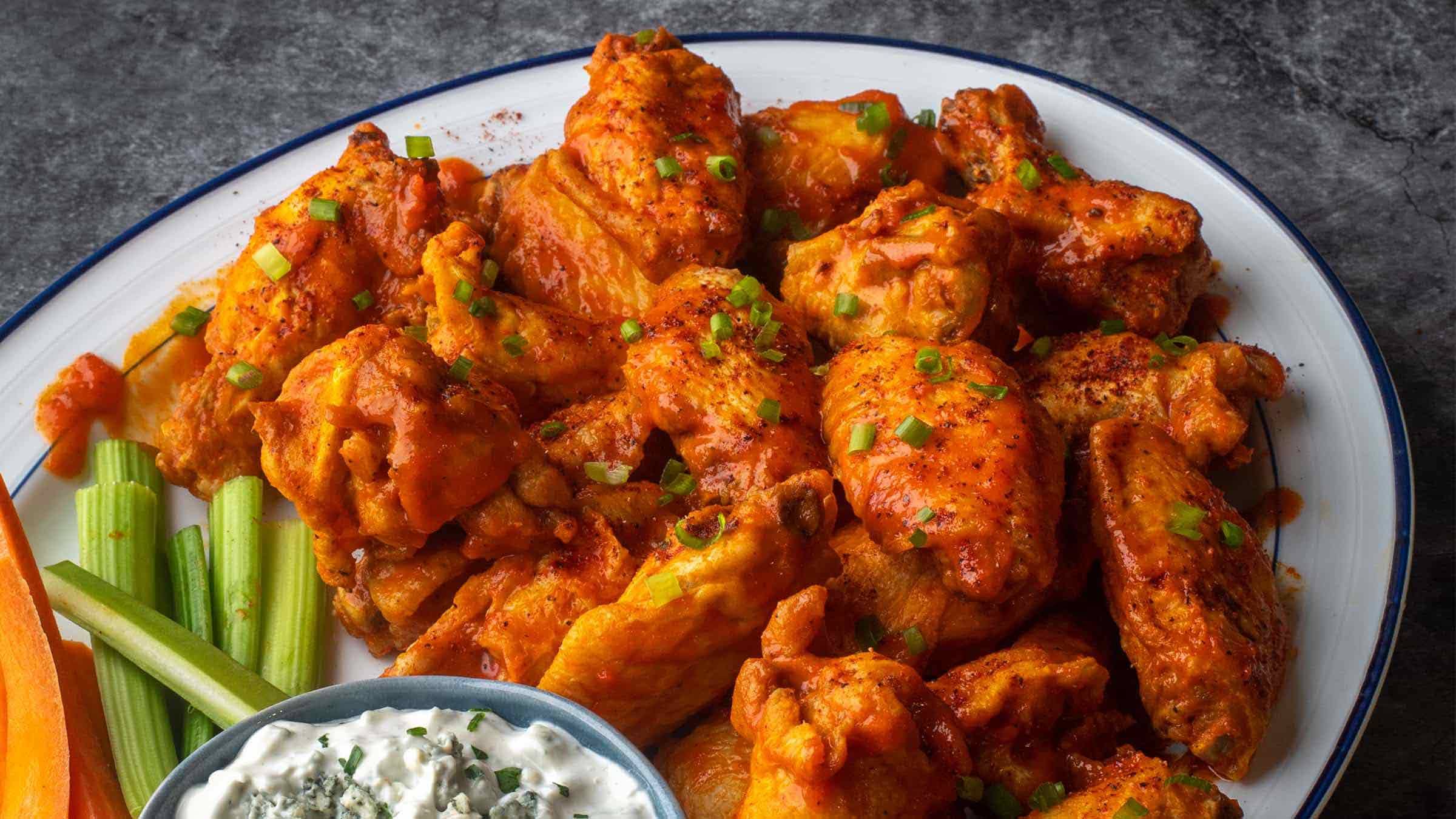 Buffalo Chicken Wings with Creamy Blue Cheese Dip