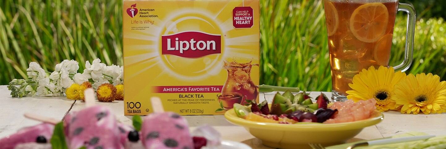 Freezer Pops with Blueberries and Raspberries