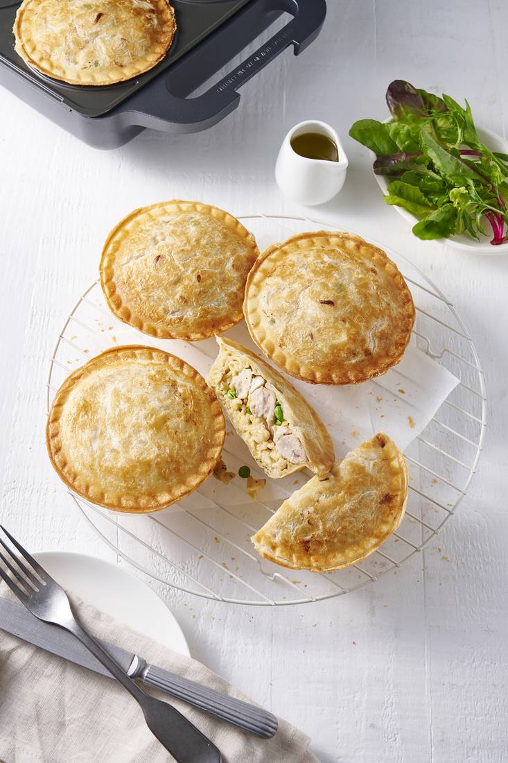Chicken Carbonara Pies