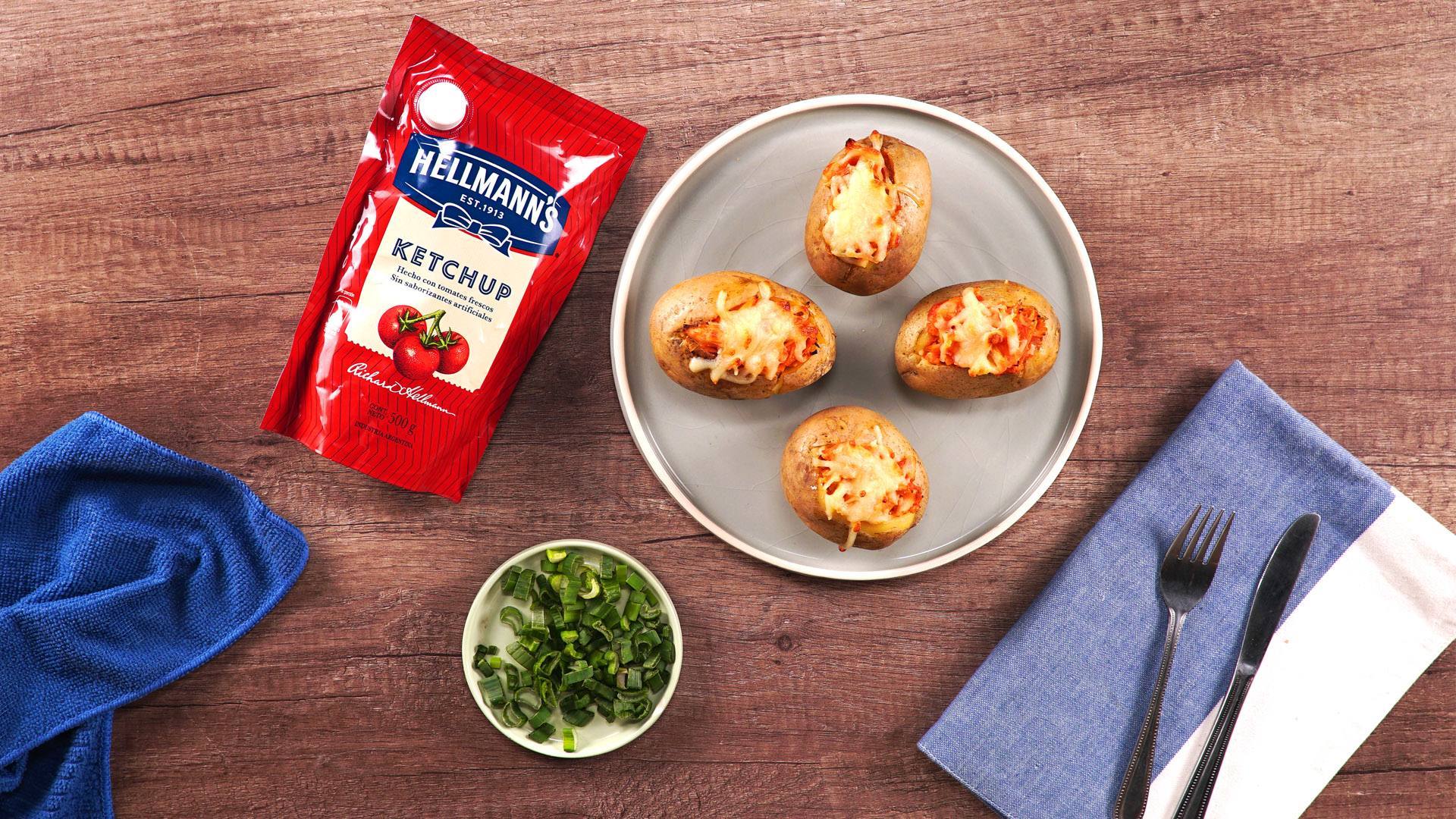 Papa rellena con pollo al Ketchup 30 Minutos  recipe