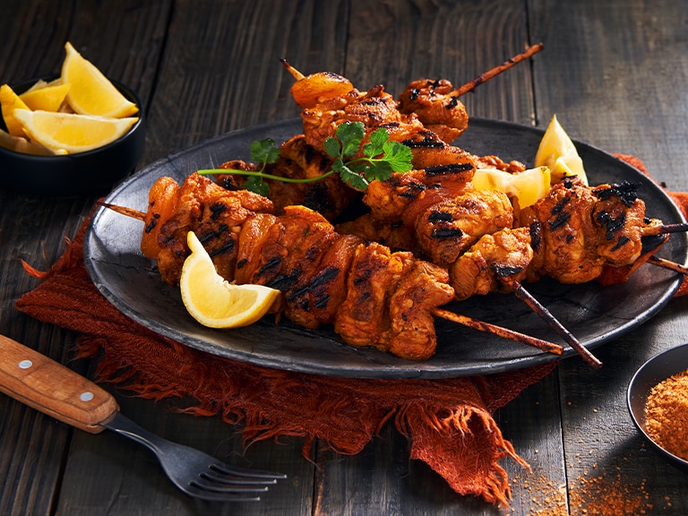Robertsons_Spicy-apricot-chicken-sosaties