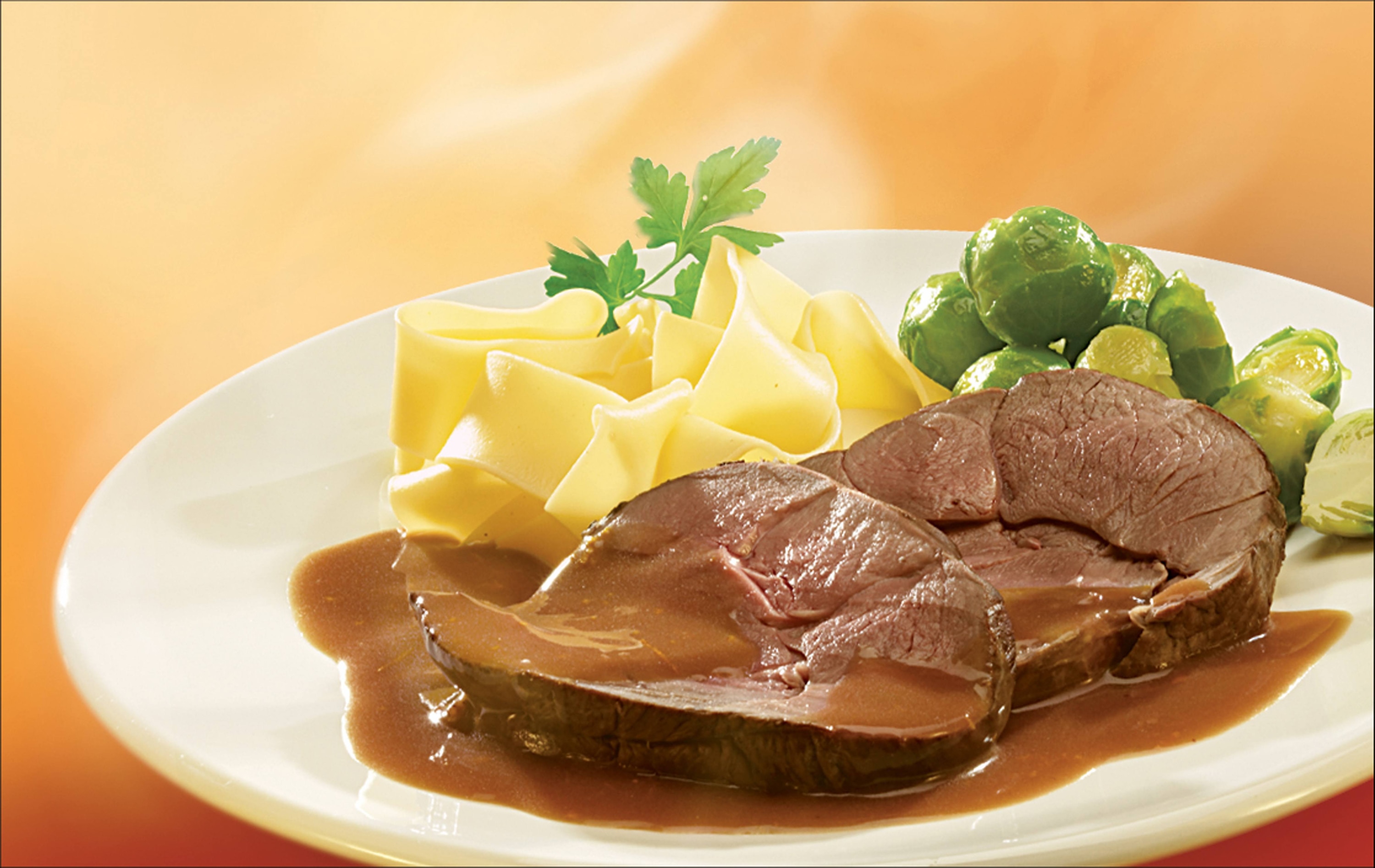 Mondamin - Fruchtige Wildsauce z. B. zu Rehrollbraten 55 Minuten  recipe