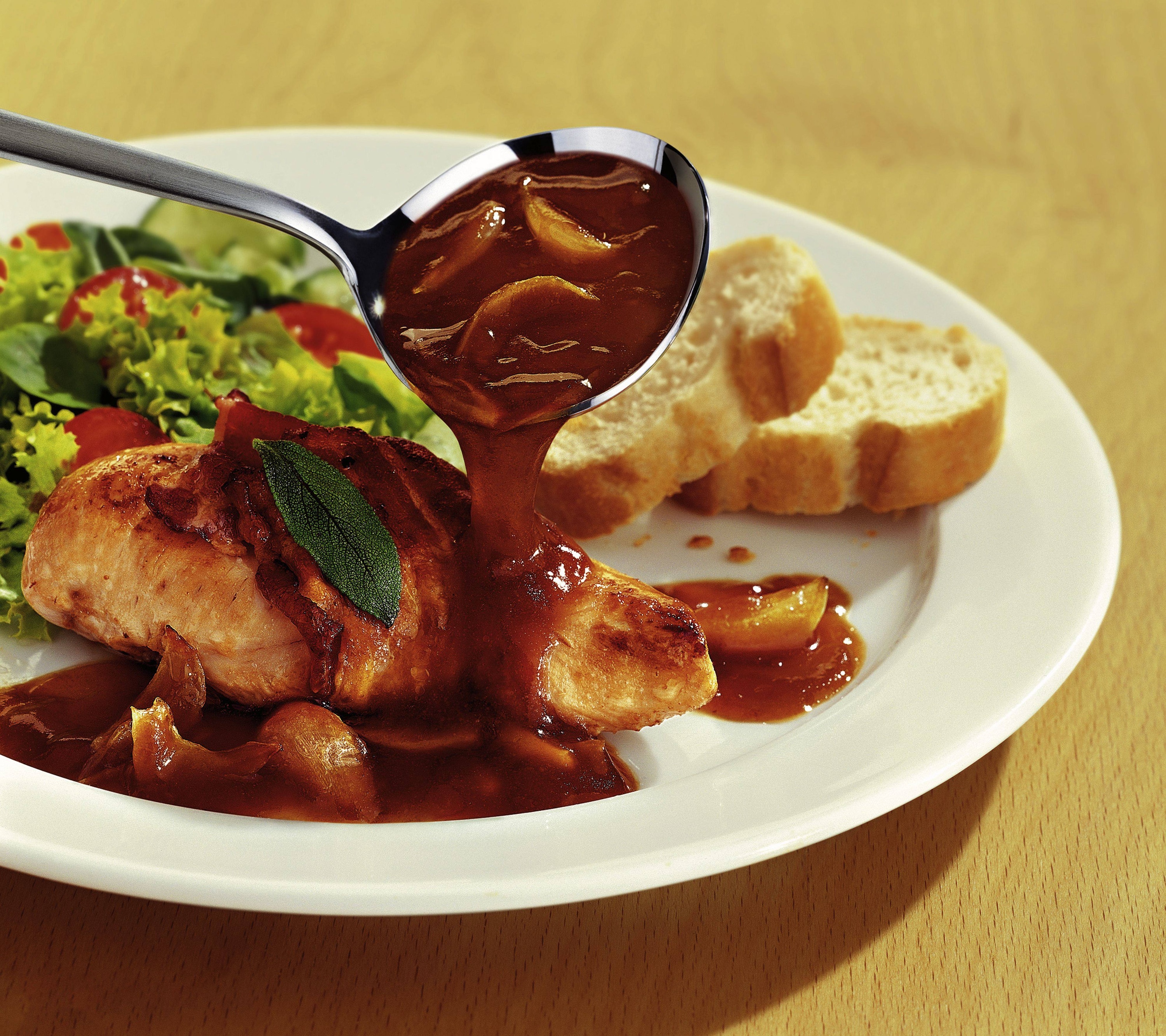 Mondamin - Balsamico-Schalotten-Sauce z. B. zu Hähnchenbrust im Speckmantel 25 Minuten  recipe