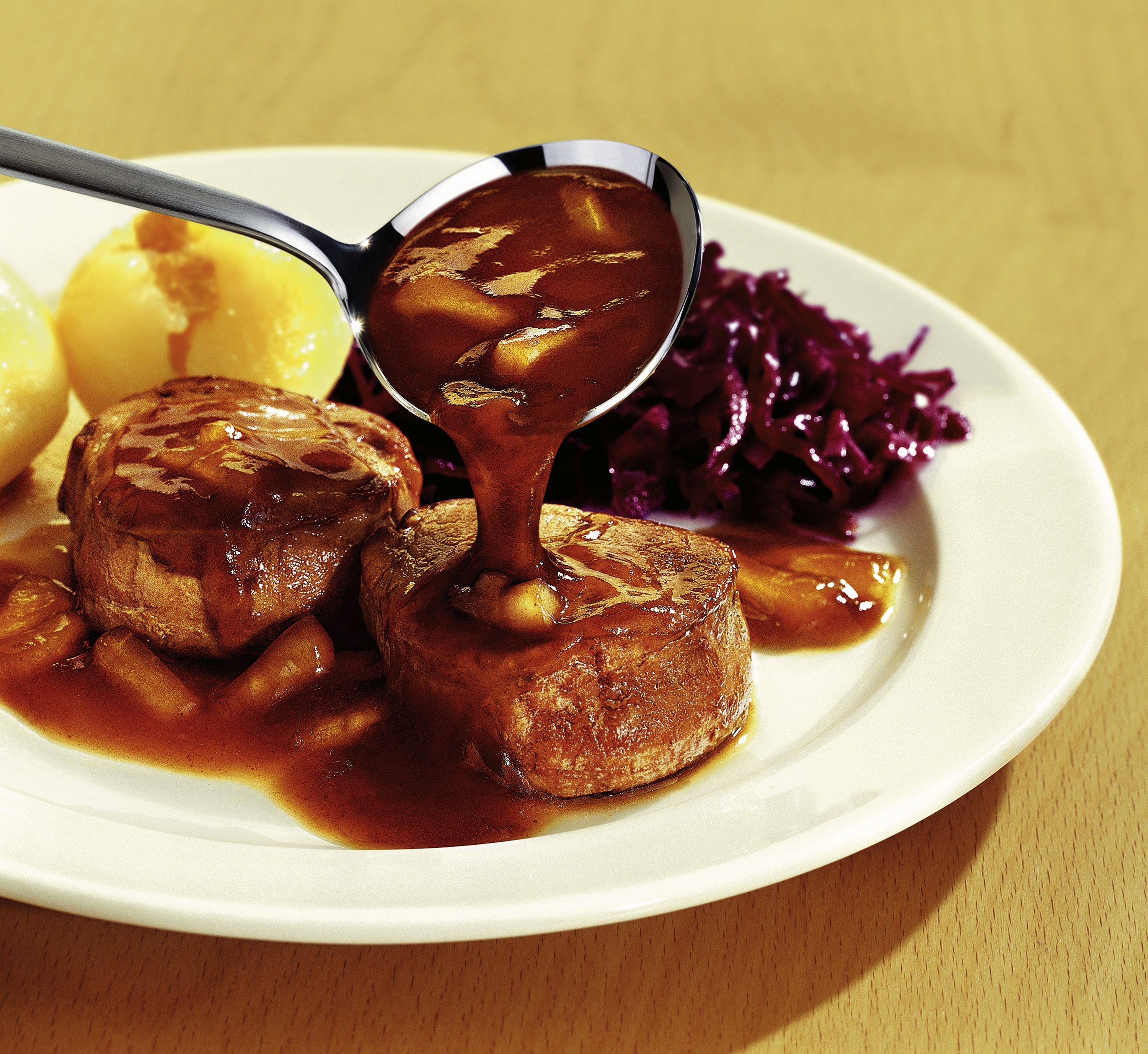 Mondamin - Bratapfel-Honig-Sauce z. B. zu Schweinemedaillons 30 Minuten  recipe