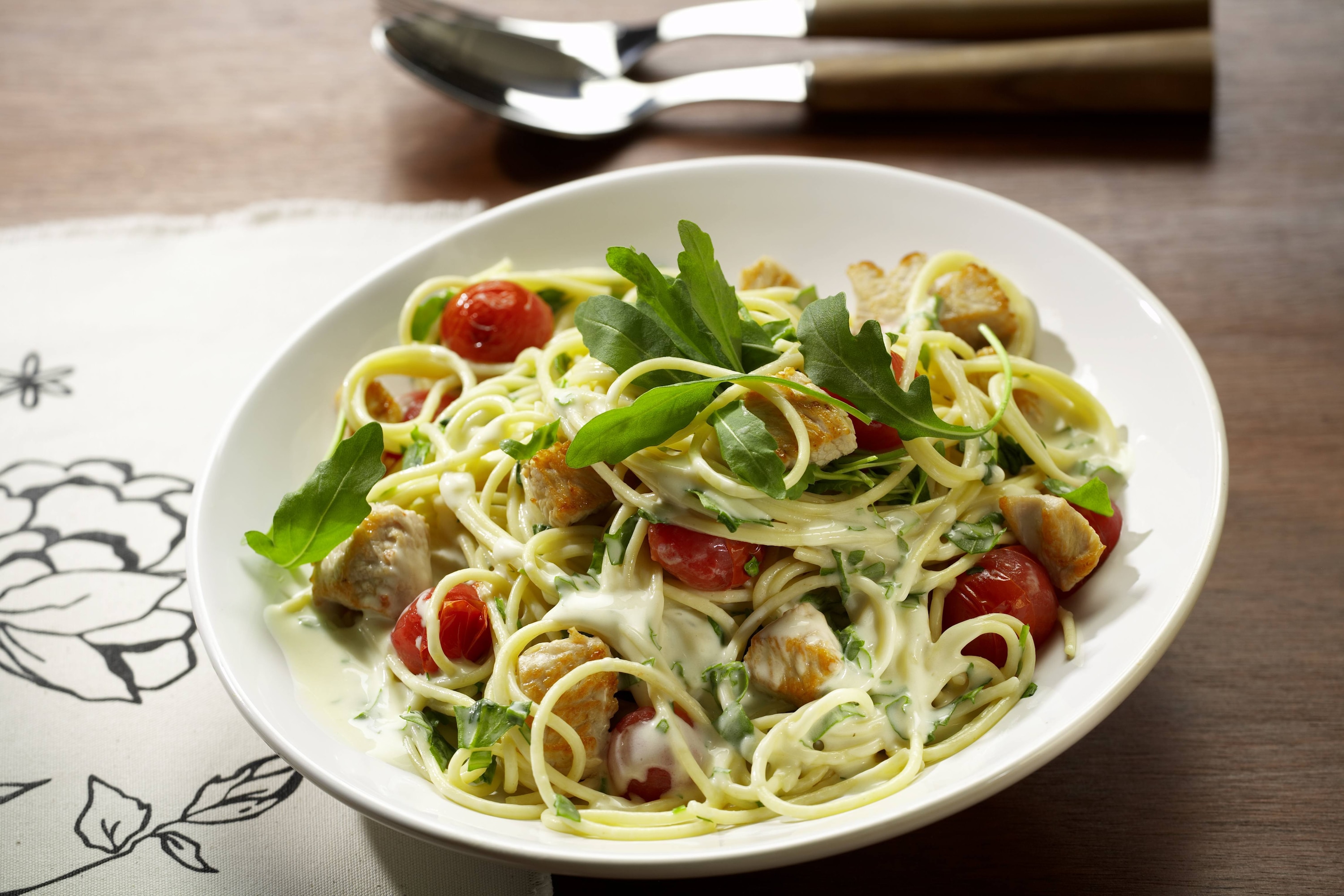 Mondamin - Rucola-Pasta mit Frischkäsesauce