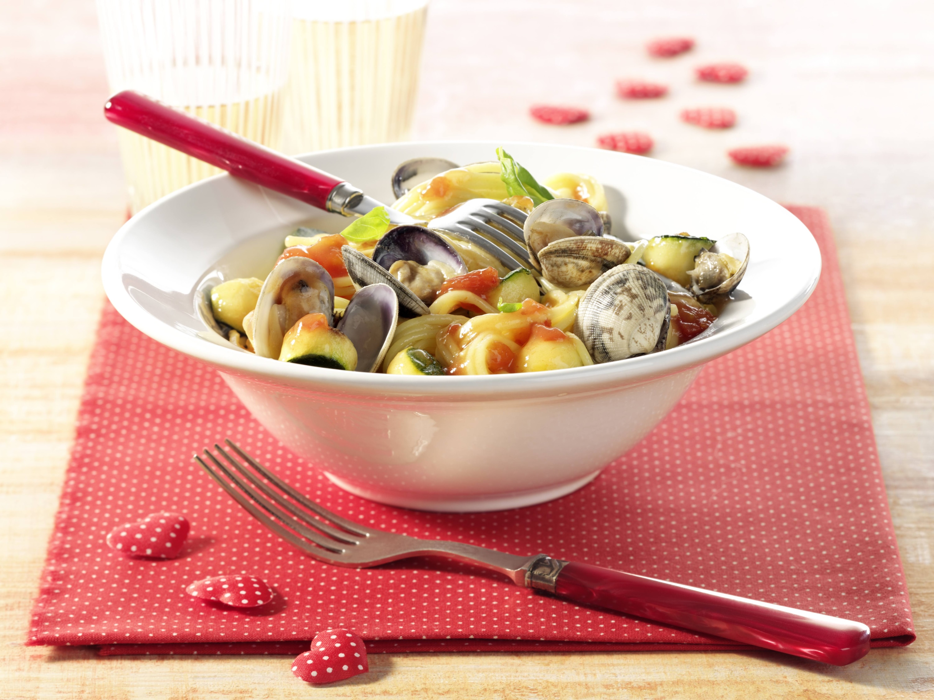 Mondamin - Spaghetti mit Venusmuscheln 30 Minuten  recipe