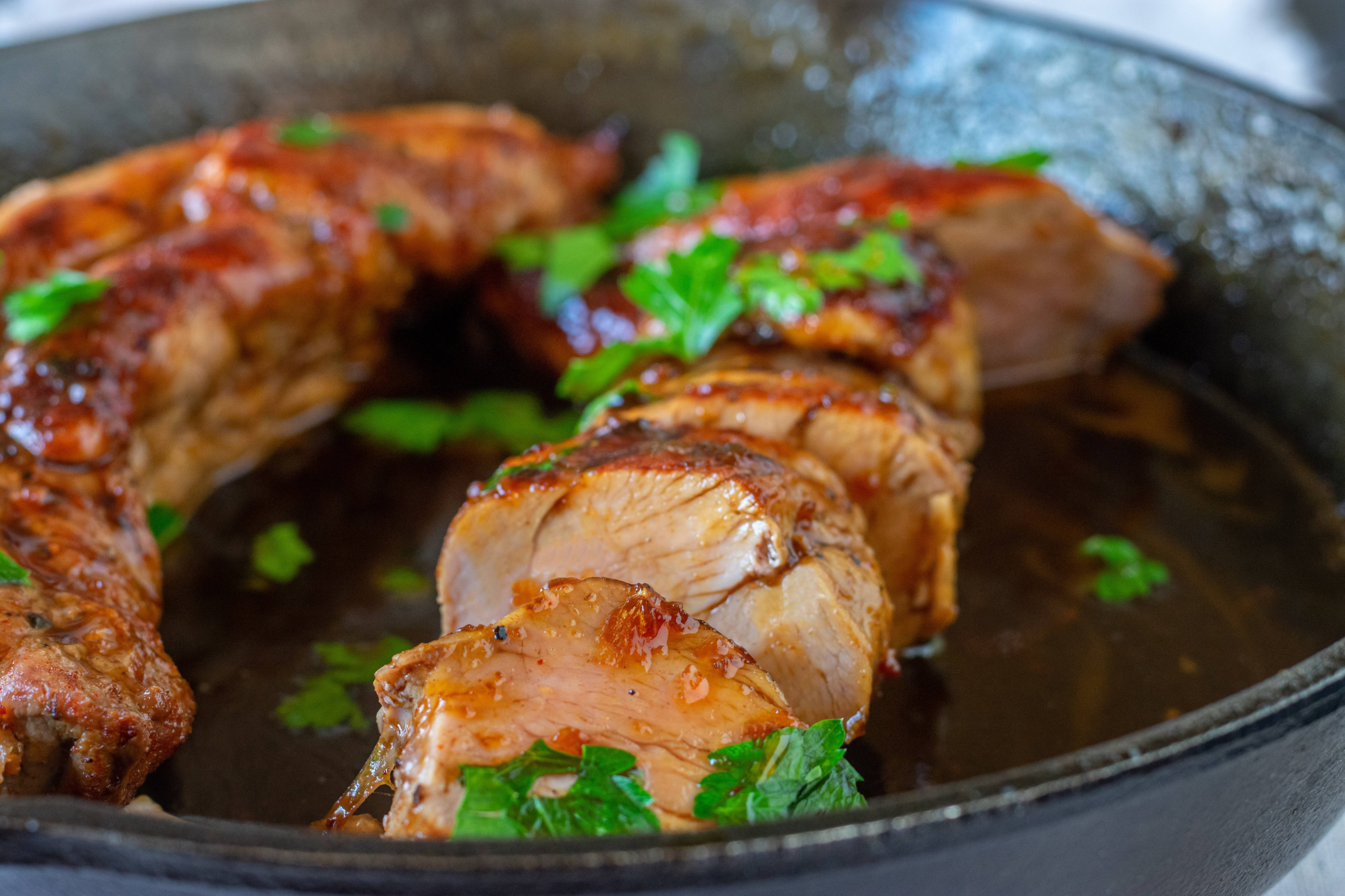 Lomo de Cerdo con Salsa de Guayaba