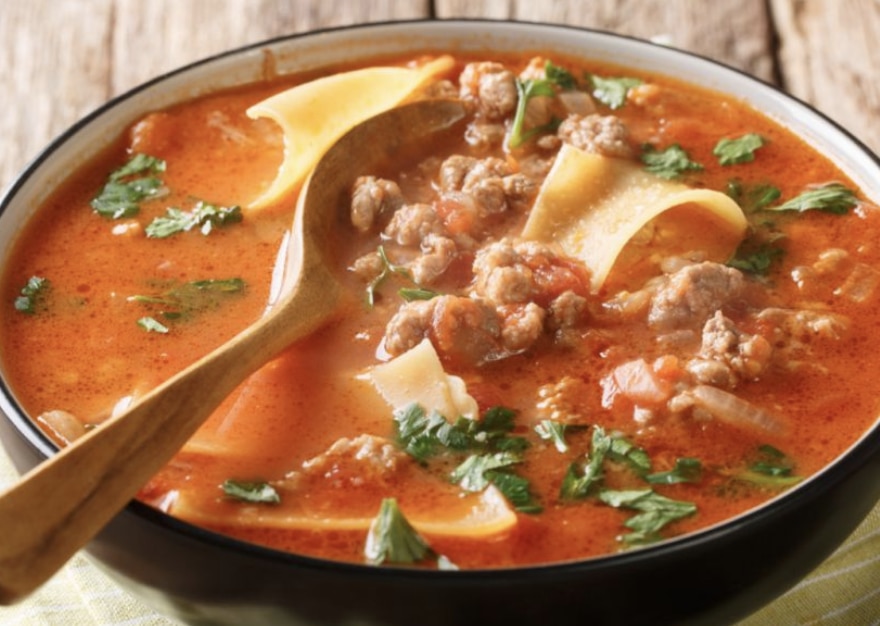 20-Minute Viral One-Pot Lasagna Soup Recipe