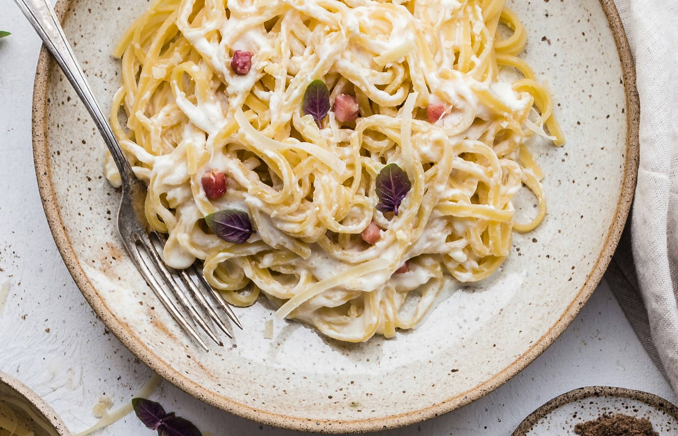 15-Minute Tuna Carbonara Recipe with Mushroom