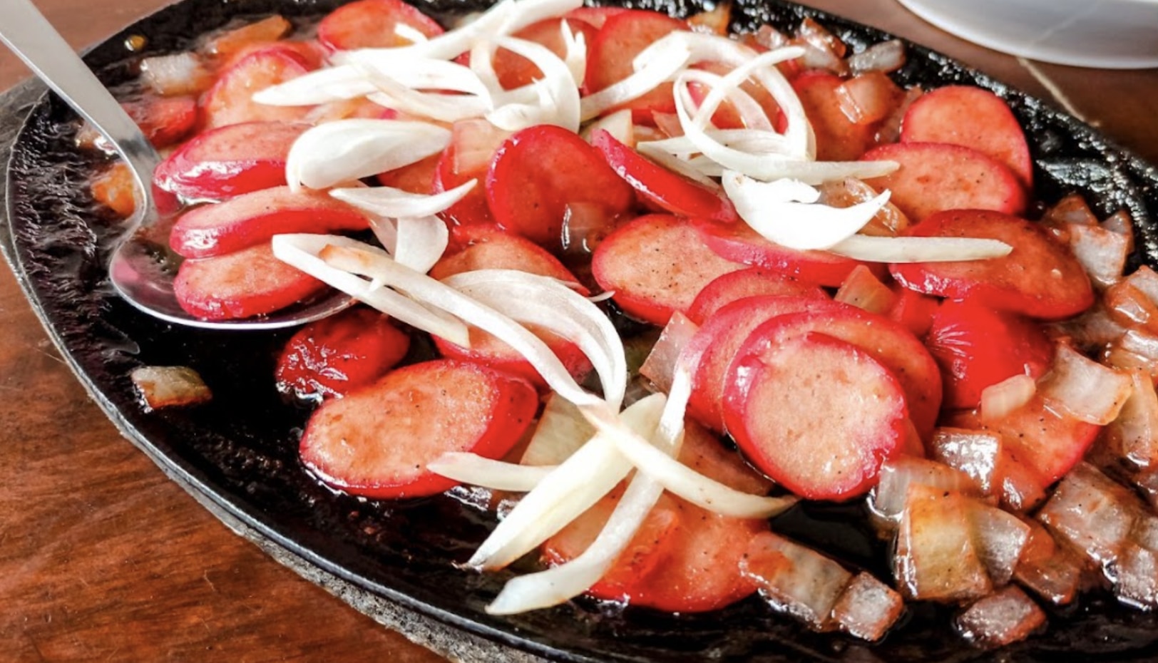 15-Minute Saucy Sizzling Hotdog Recipe