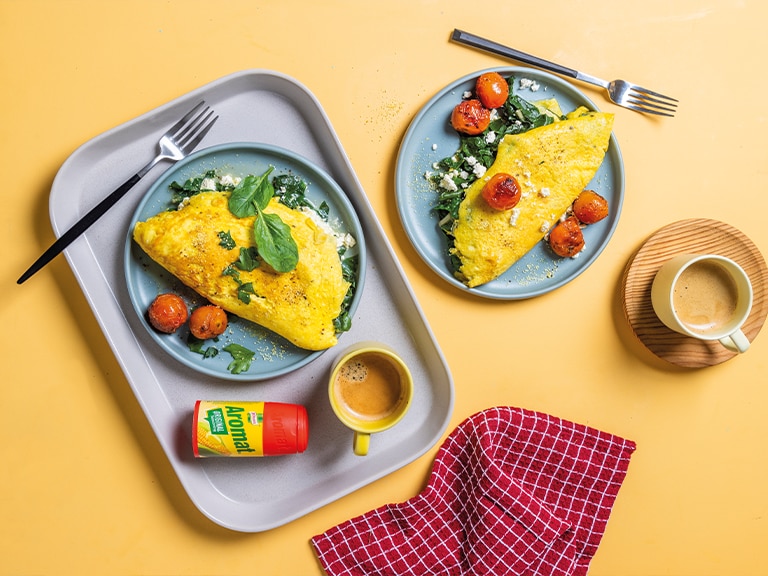 Omelette with spinach and feta cheese