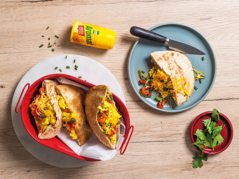 Egg_and_Cheese_Stuffed_Pita_Pockets