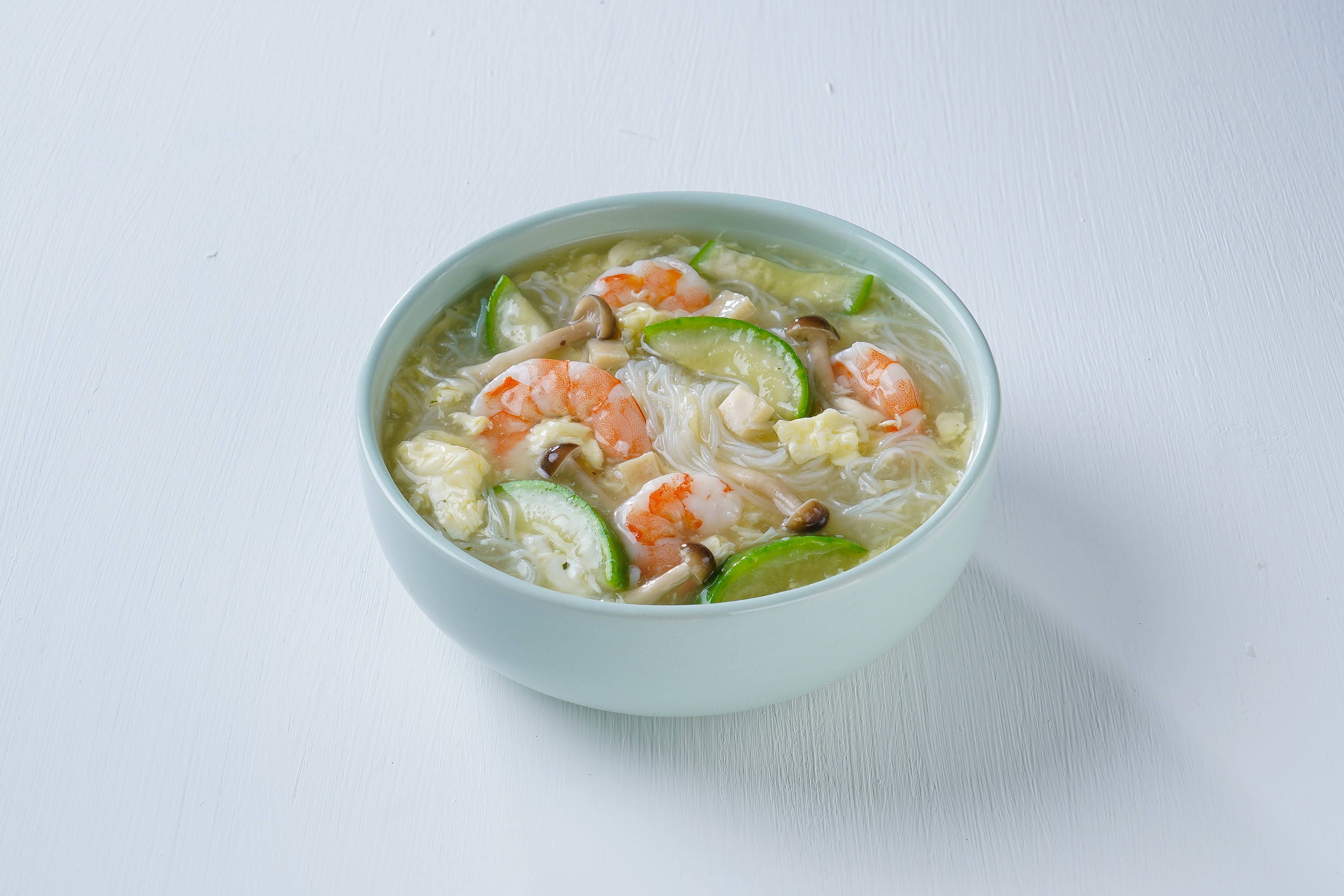 雞蓉鮮蝦絲瓜米粉湯