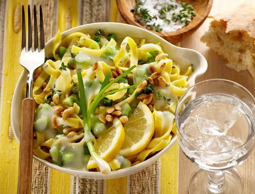 Mediterrane Zitronen-Pasta