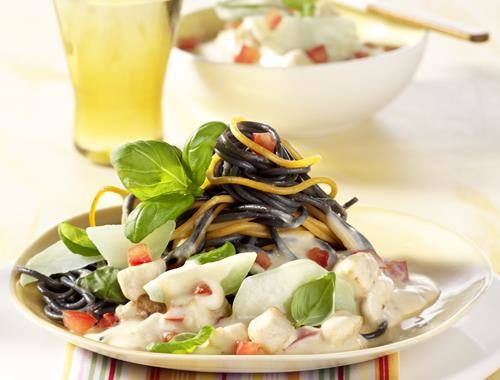 Hühnchen-Spaghetti mit Gemüse
