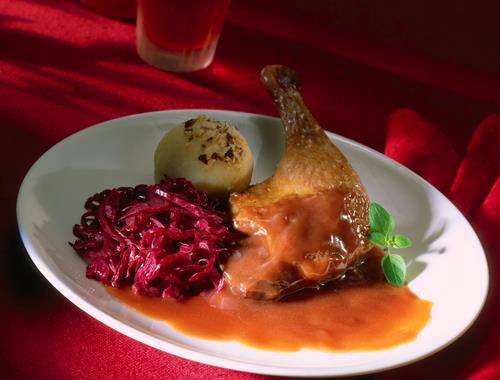 Zimt-Portwein-Sauce z. B. zu Entenkeule