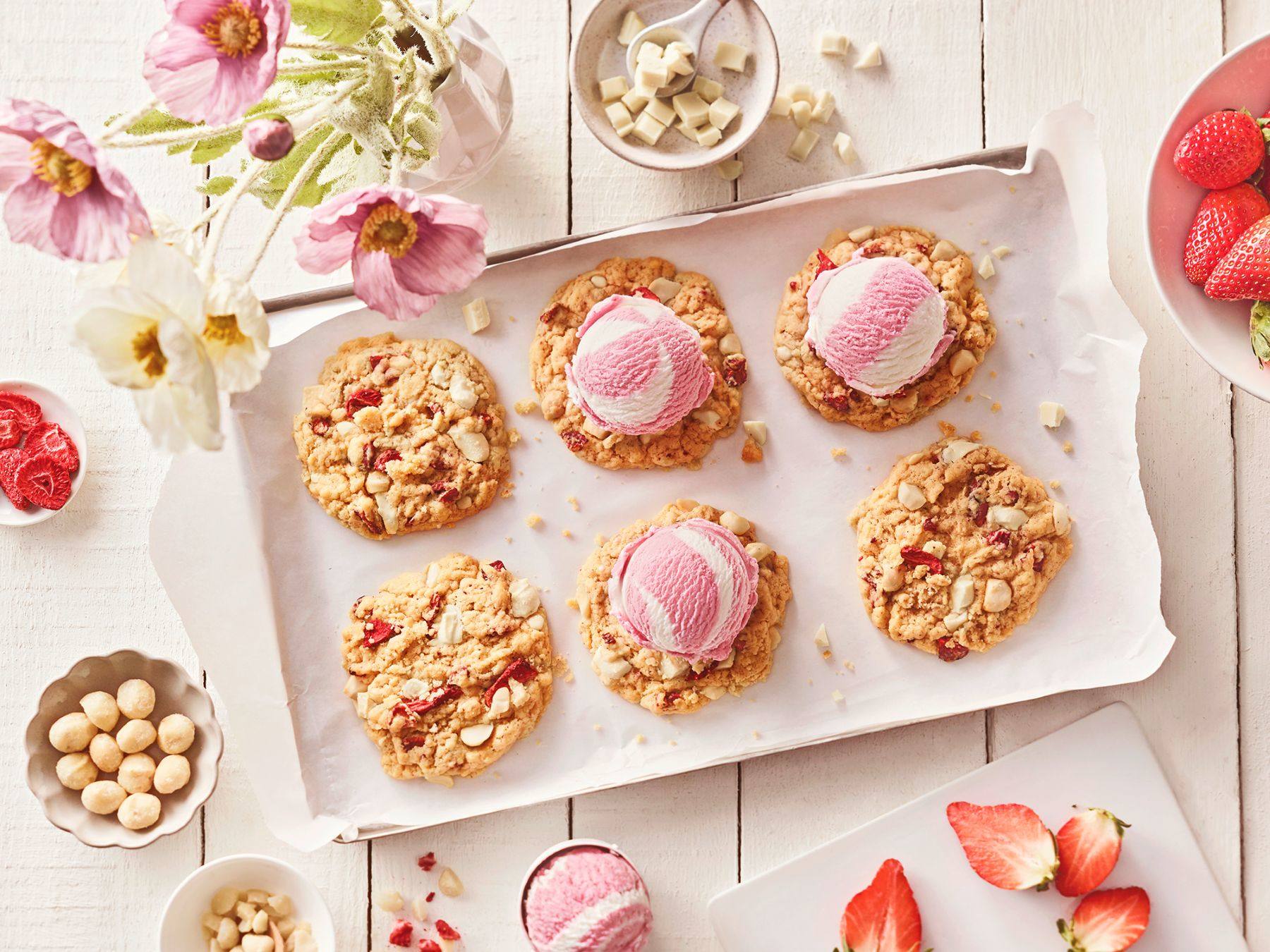 Cremissimo - fru fru Strawberry Cookies 25 min  recipe