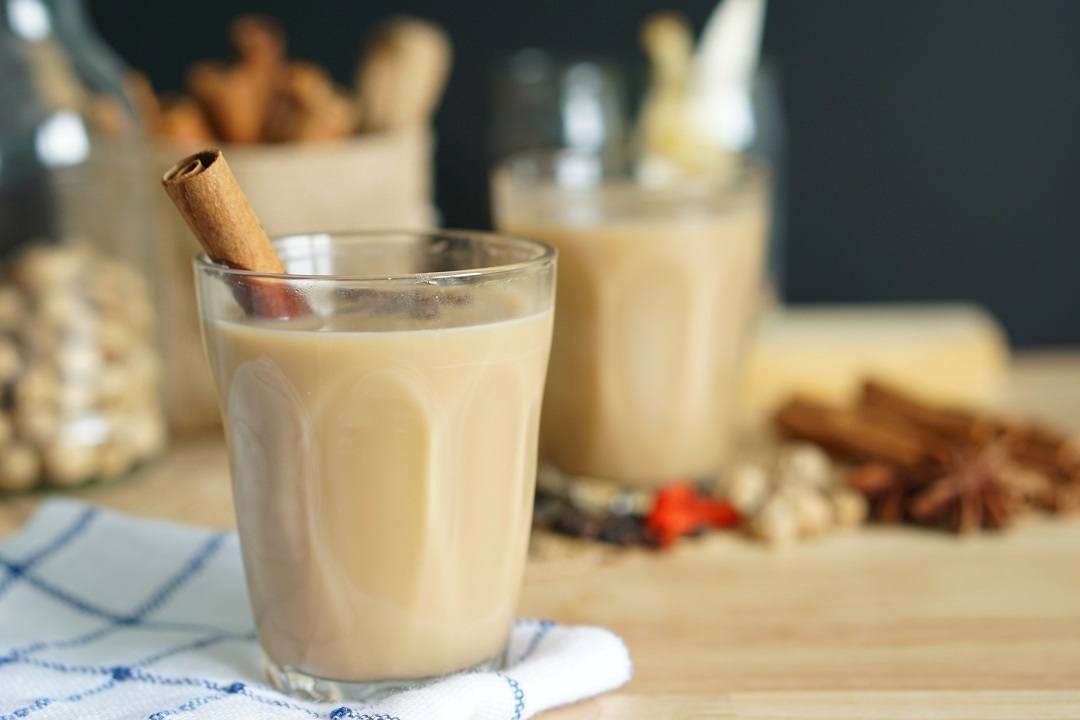 Resep Bajigur Milk Tea untuk Menyambut Musim Hujan - MAHI
