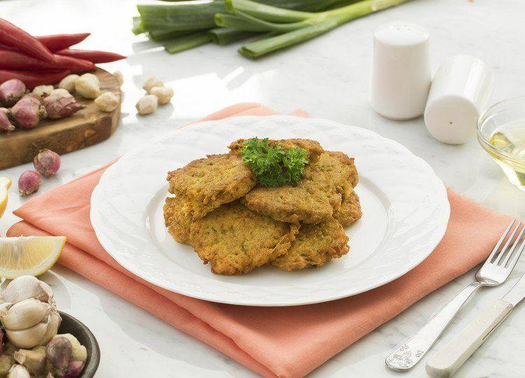 Resep Bakwan Oncom Temannya Teh Sore | Masak Apa Hari Ini?