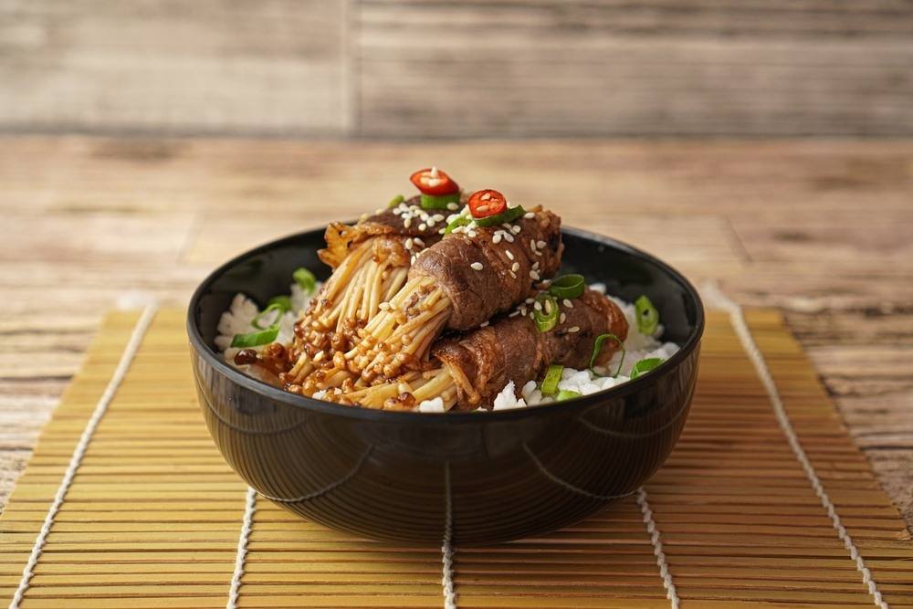 Resep Beef Enoki Don yang Viral dan Bikin Nagih - MAHI