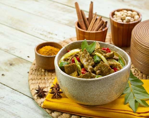 Resep Daging Masak Kecap Aroma Kari - Masak Apa Hari Ini?