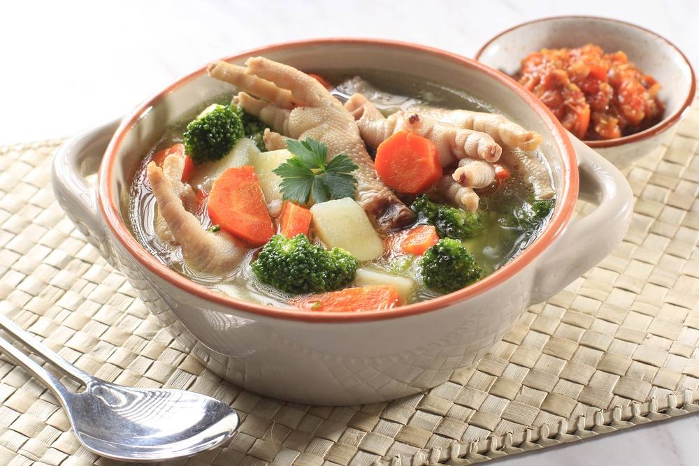Resep Sop Ceker Ayam Gurih, Wangi, dan Tidak Amis | MAHI
