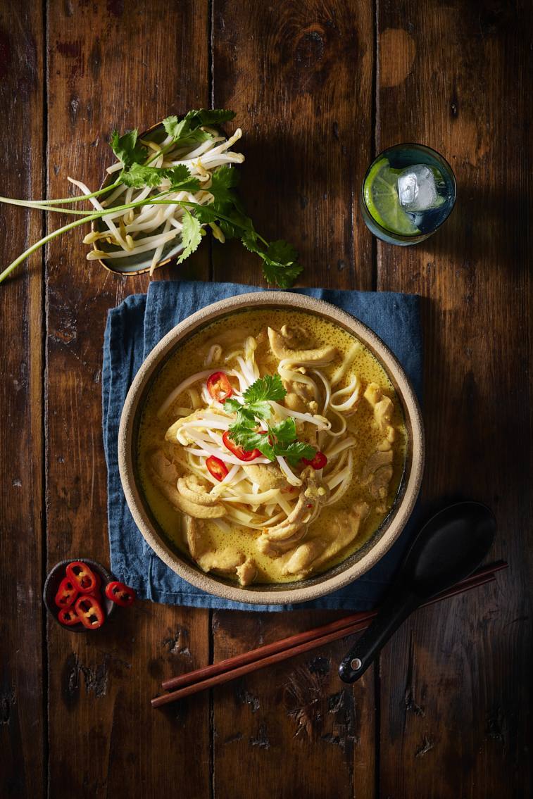 Malaysian chicken laksa 25 Mins  recipe