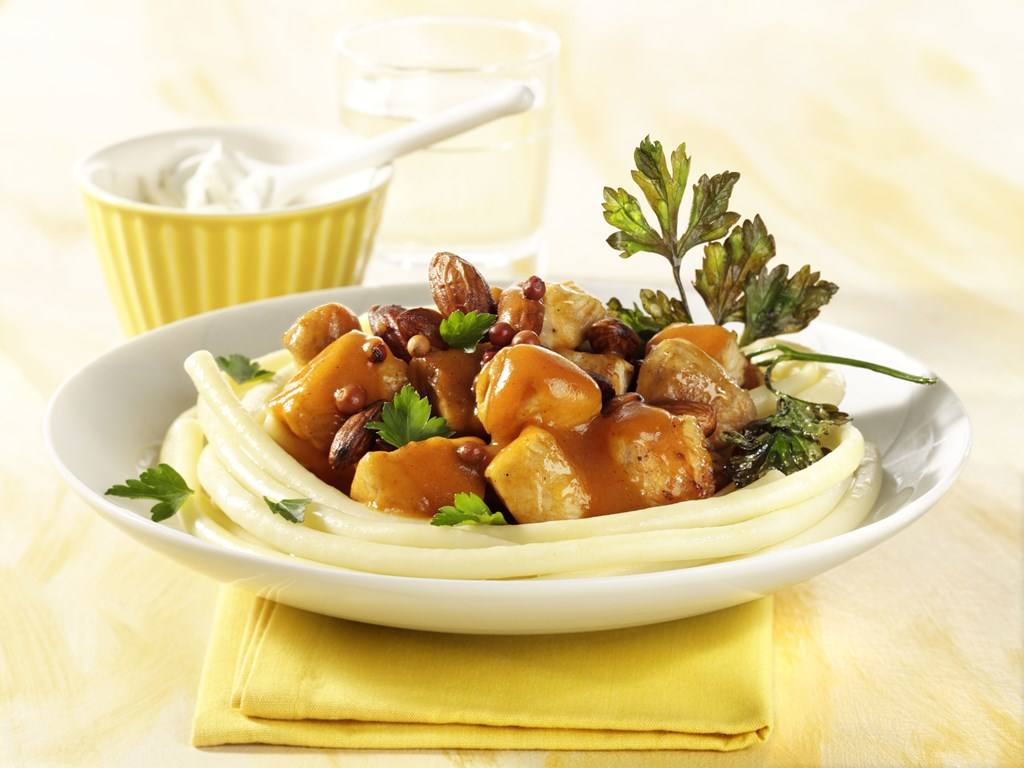 Gestürzter Nudelflan mit Putentopf Rezept - Rezept & Bild