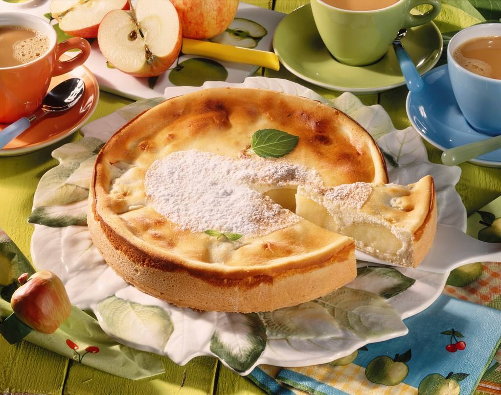 Apfelkuchen mit Quarkguss Rezept - Rezept & Bild