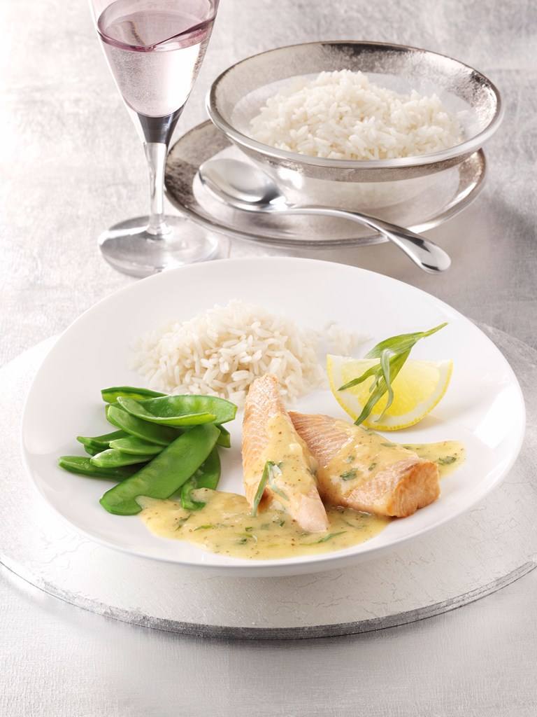 Lachsforelle aus dem Ofen mit Estragonsauce  Rezept - Rezept & Bild