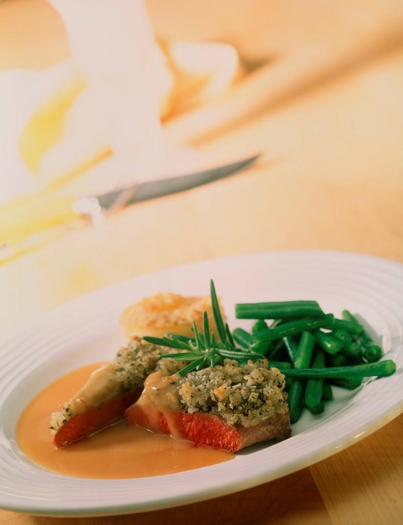Lammrücken mit Kräuterkruste Rezept - Rezept & Bild