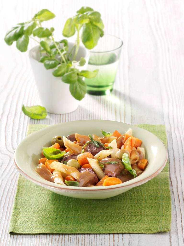 Penne mit Lamm-Möhren-Ragout Rezept - Rezept & Bild