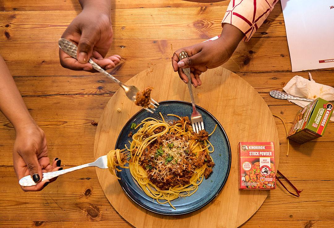 Knorrox Spaghetti Bolognaise 45 Minutes  recipe