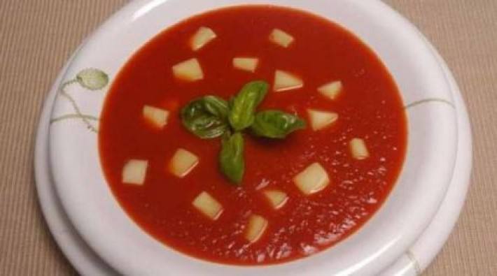 Sopa de tomate con cubos Knorr