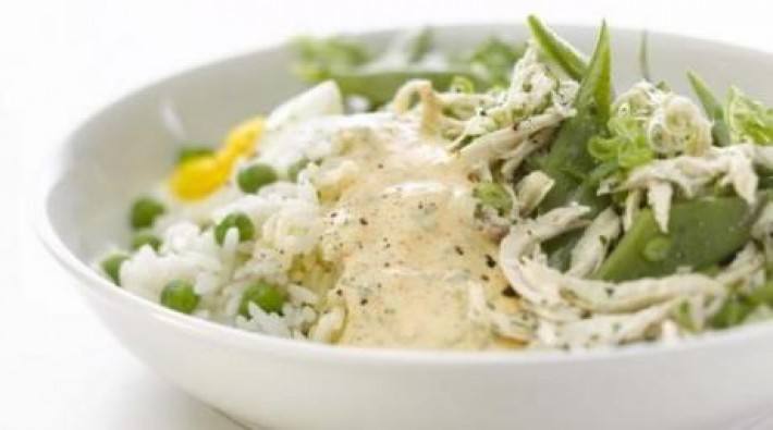 Salpicón de ave con arroz tibio