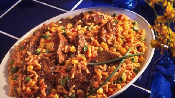 Spanish-Style Steak Dinner