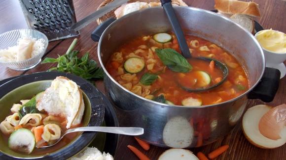 Hearty Minestrone Soup with Tortellini