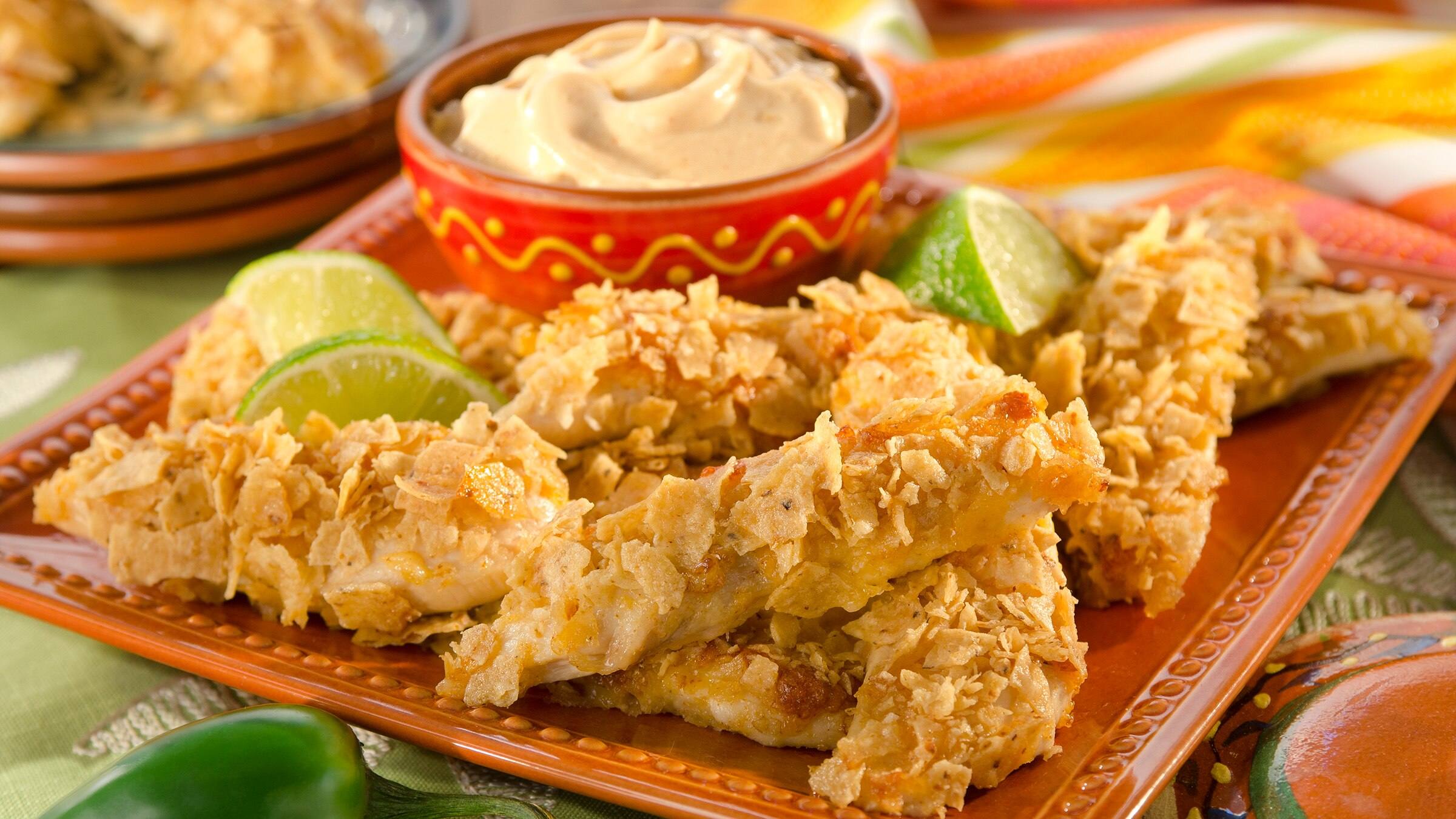 Tiritas De Pollo Empanizadas Con Limon Y Chipotle