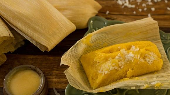 Tamales de Coco y Piña