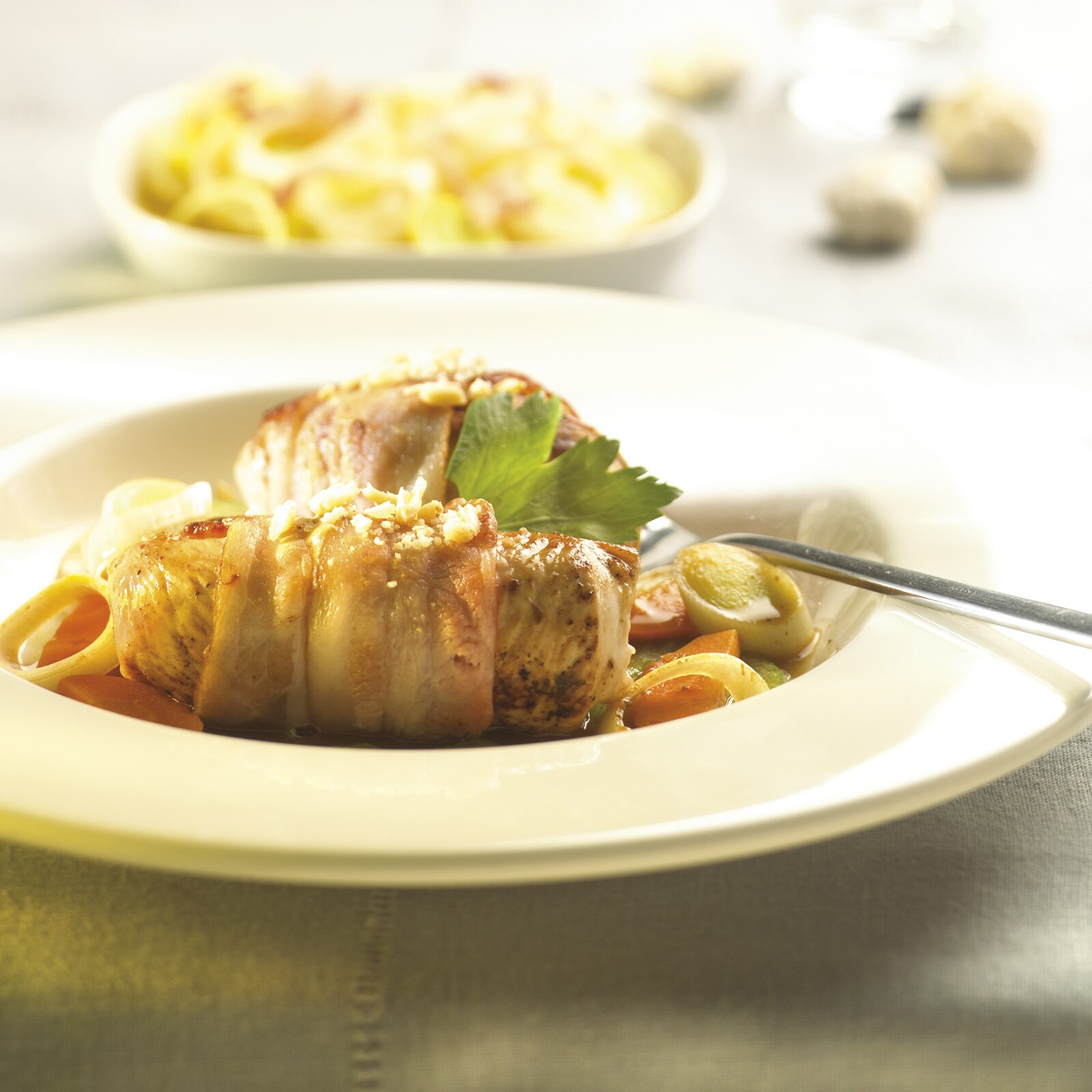 Roulades de dinde au thym, à la moutarde et au bacon & Gratin de pommes de terre
