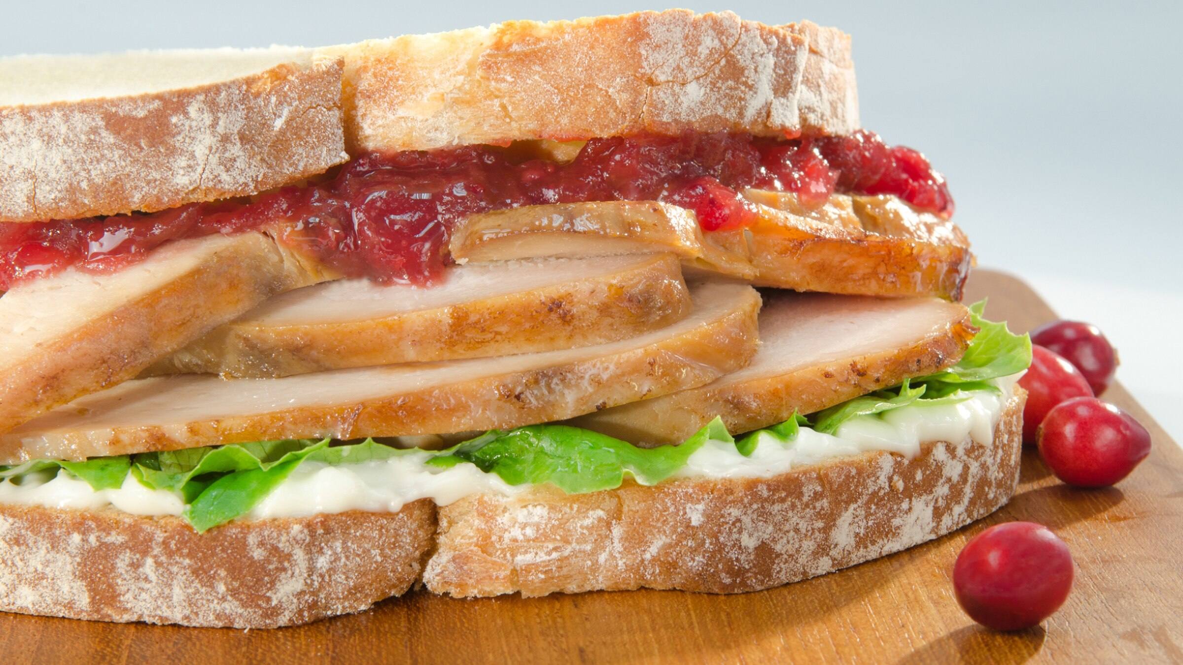 Sándwiches de pavo y arándanos