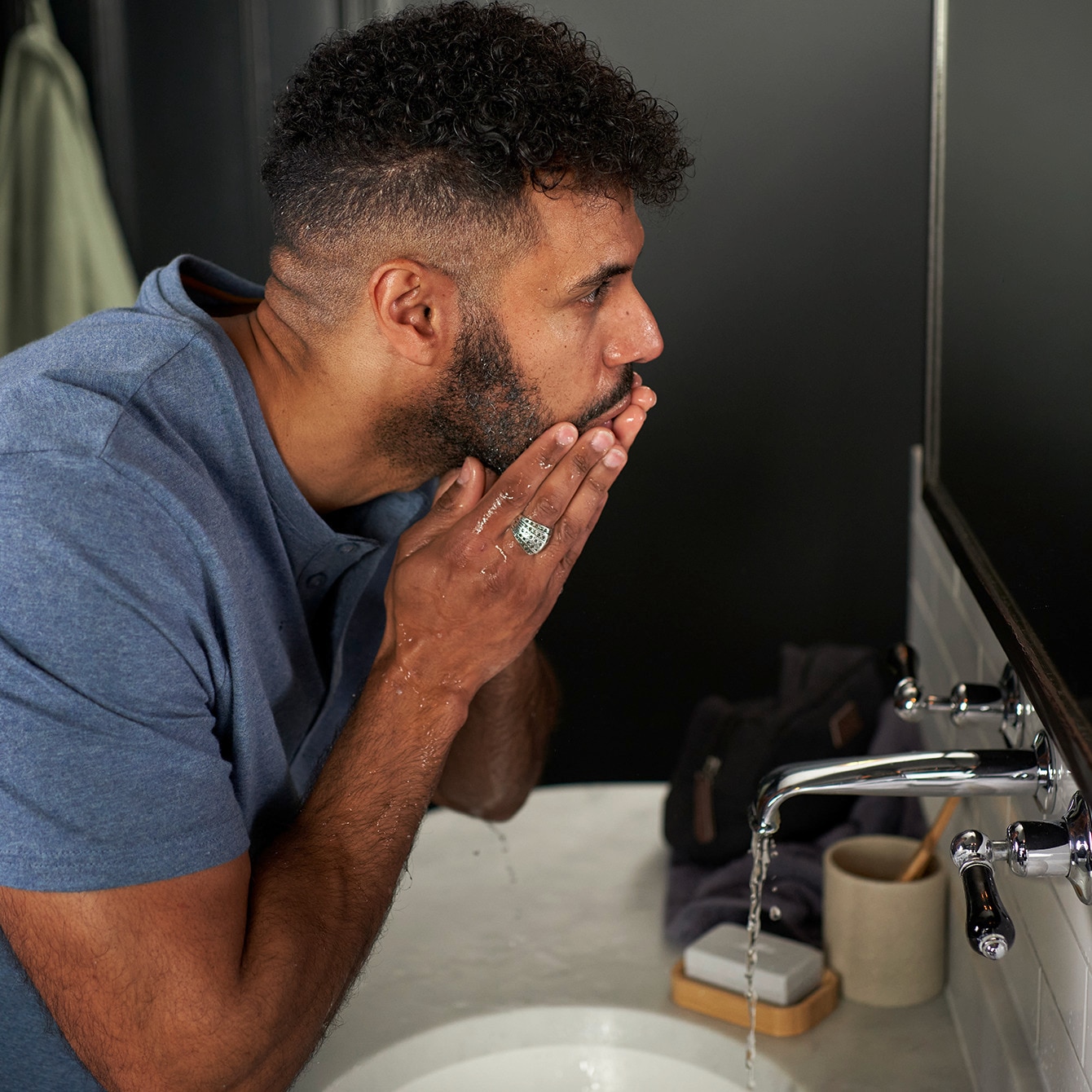Dove Men+Care Causas + soluciones