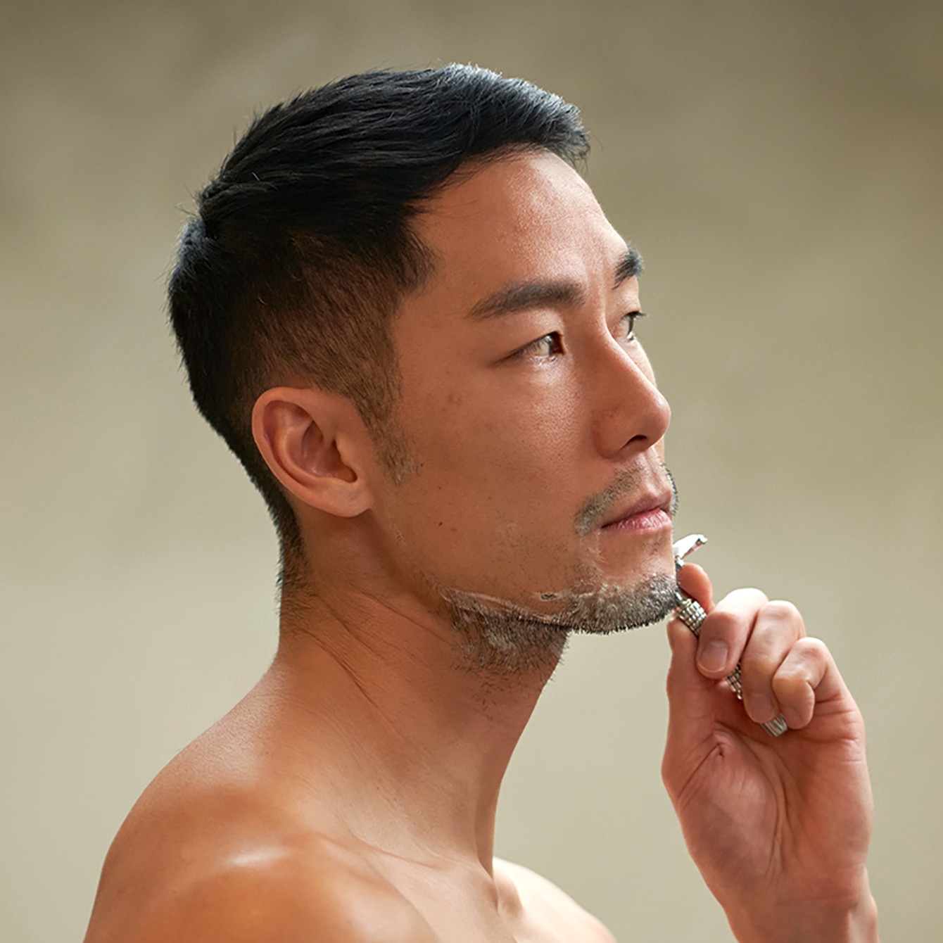 Dove Men+Care Shave a beard