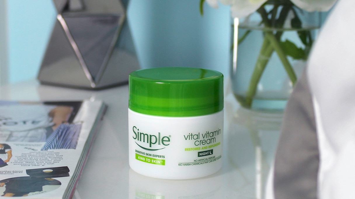 Flat lay of Simple Hydrating Booster and make-up brushes