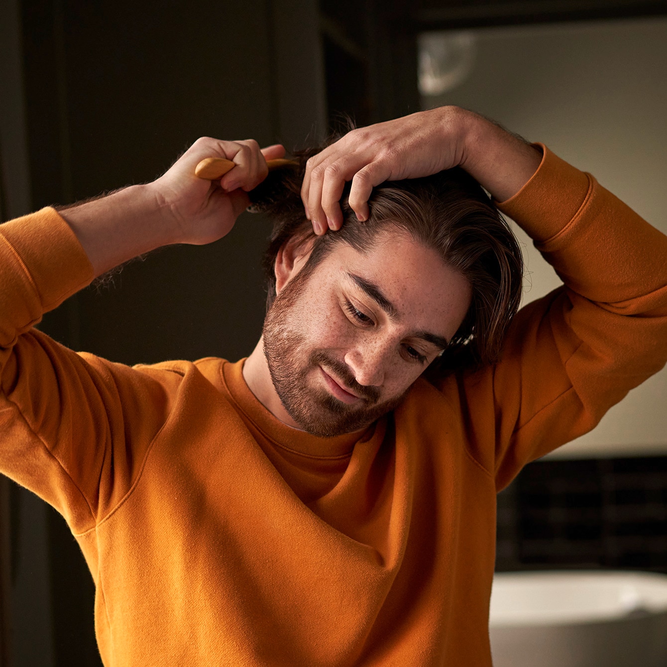 4 healthy hair habits every guy needs to know