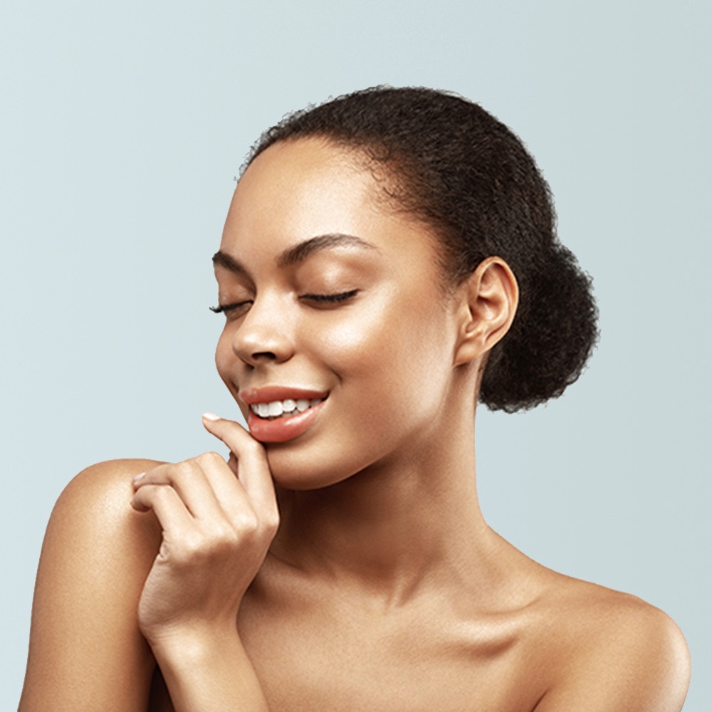 Using Micellar Water in Your Skin Care Routine - Ponds