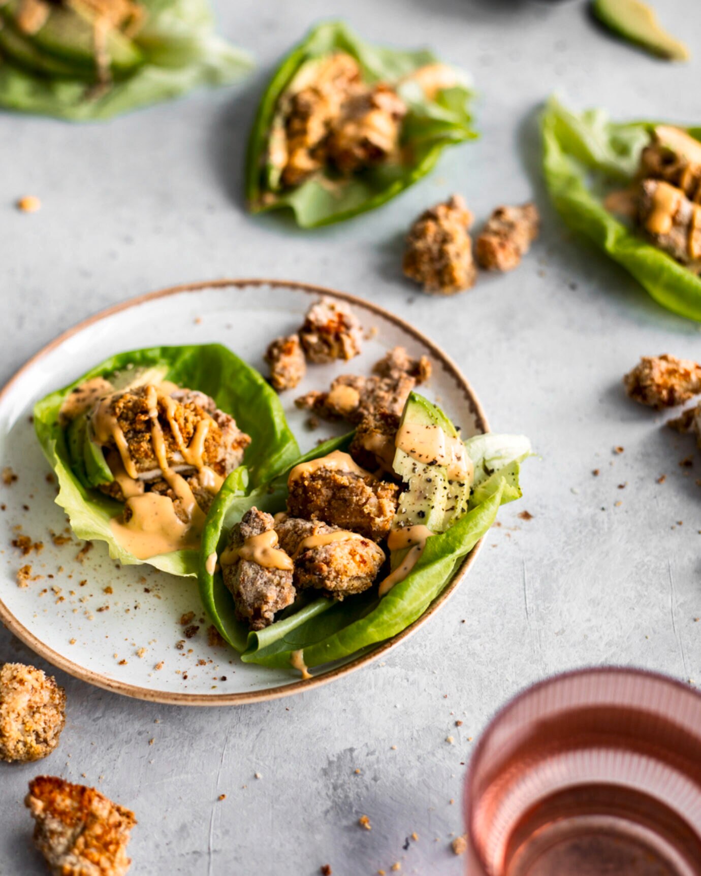 crispy-chicken-lettuce-cups