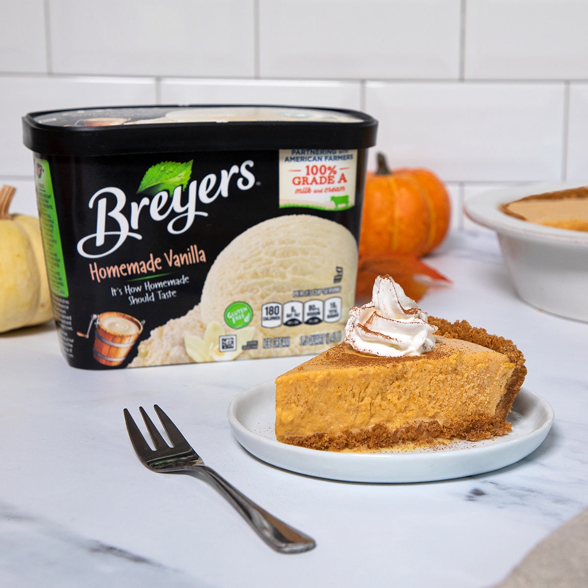 Pumpkin Ice Cream Pie